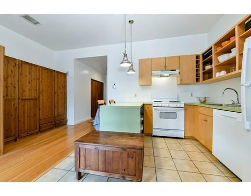 Property Photo:  92 Pearl St 12  MA 02150 