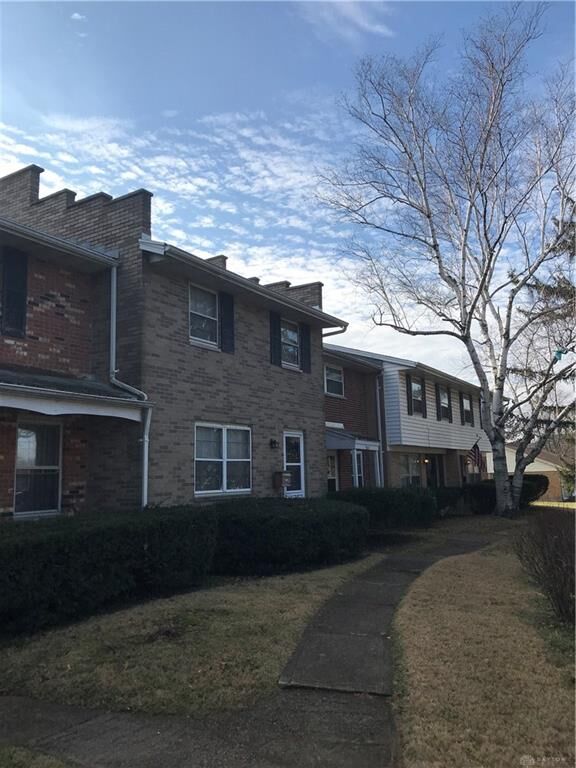 Property Photo:  3001-3011 Thames Lane  OH 45430 