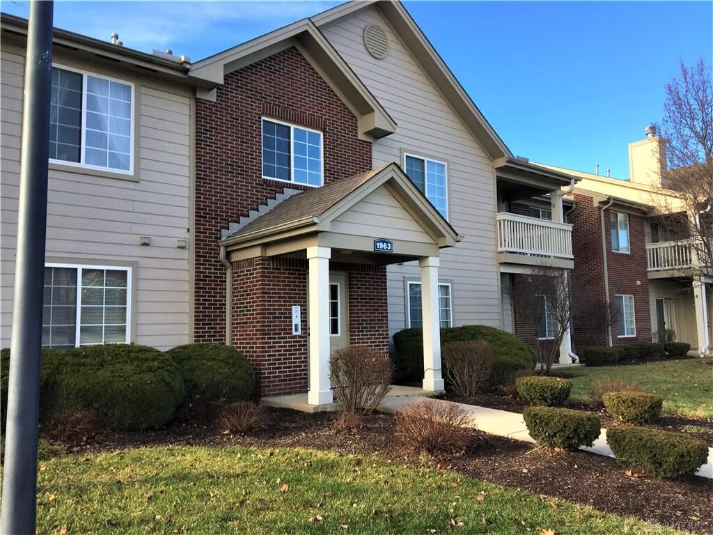 Property Photo: 1963 Waterstone Boulevard 207 OH 45342