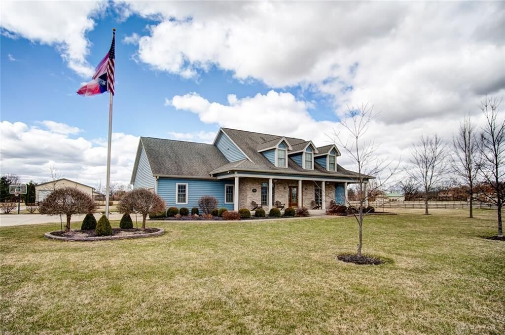 Property Photo: 5109 Clearcreek Trail OH 45387