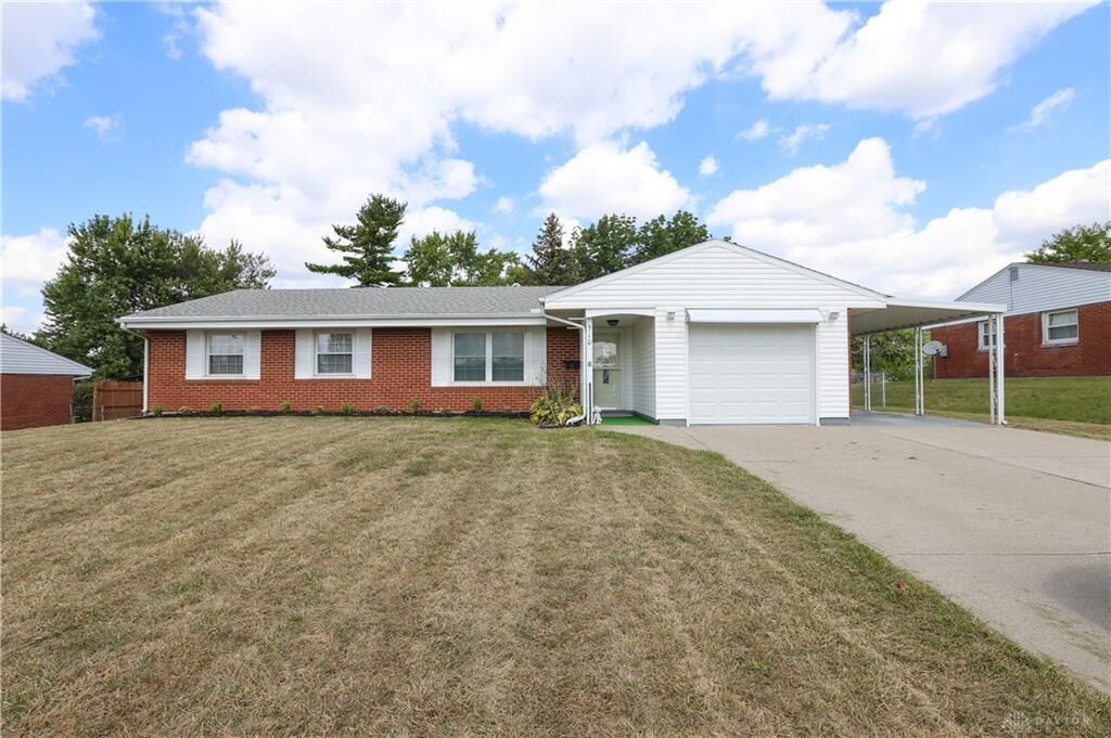 Property Photo:  310 Ledbetter Road  OH 45385 
