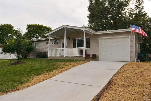 Property Photo: 1031 Paula Drive 63010
