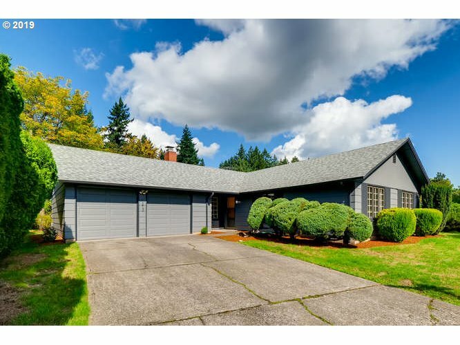 Property Photo:  1213 NE 84th Ave  WA 98664 