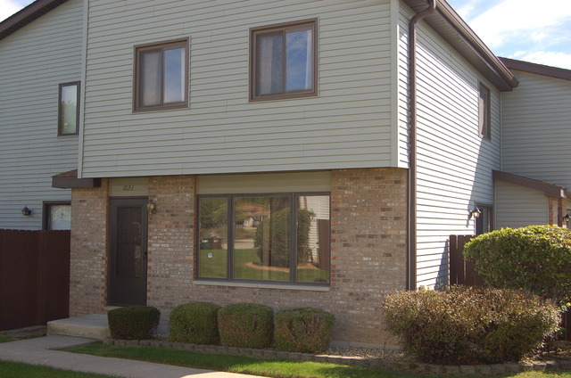 Property Photo:  1023 Southgate Road 1023  IL 60451 