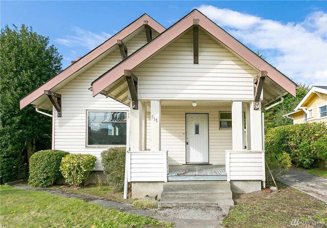 Property Photo: 515 S 49th Street WA 98408