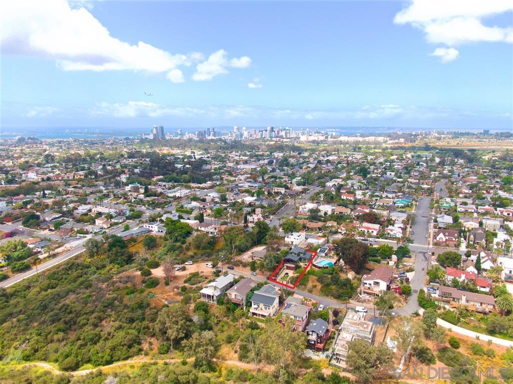 Property Photo: 2420 Felton St CA 92104
