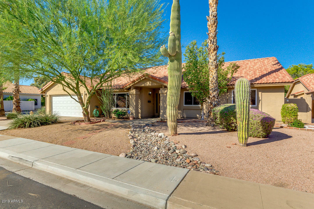 Property Photo:  1712 W Oakland Court  AZ 85224 