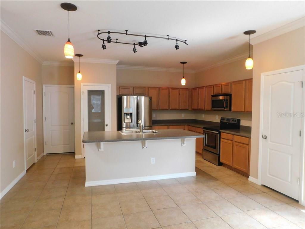 Property Photo: 9008 Sienna Moss Lane FL 33578