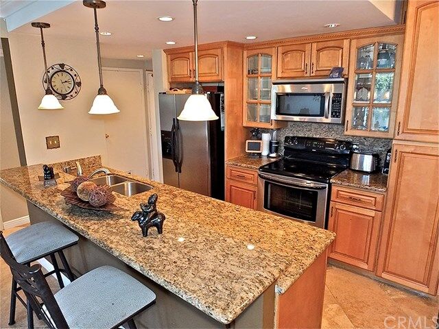 Property Photo:  2601 E Ocean Boulevard 203  CA 90803 