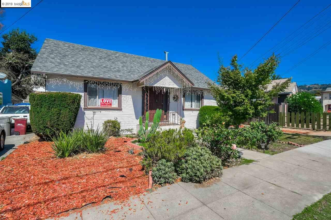 Property Photo:  3131 60th Ave  CA 94605 