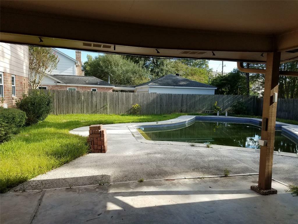 Property Photo:  16119 York Minster Drive  TX 77379 