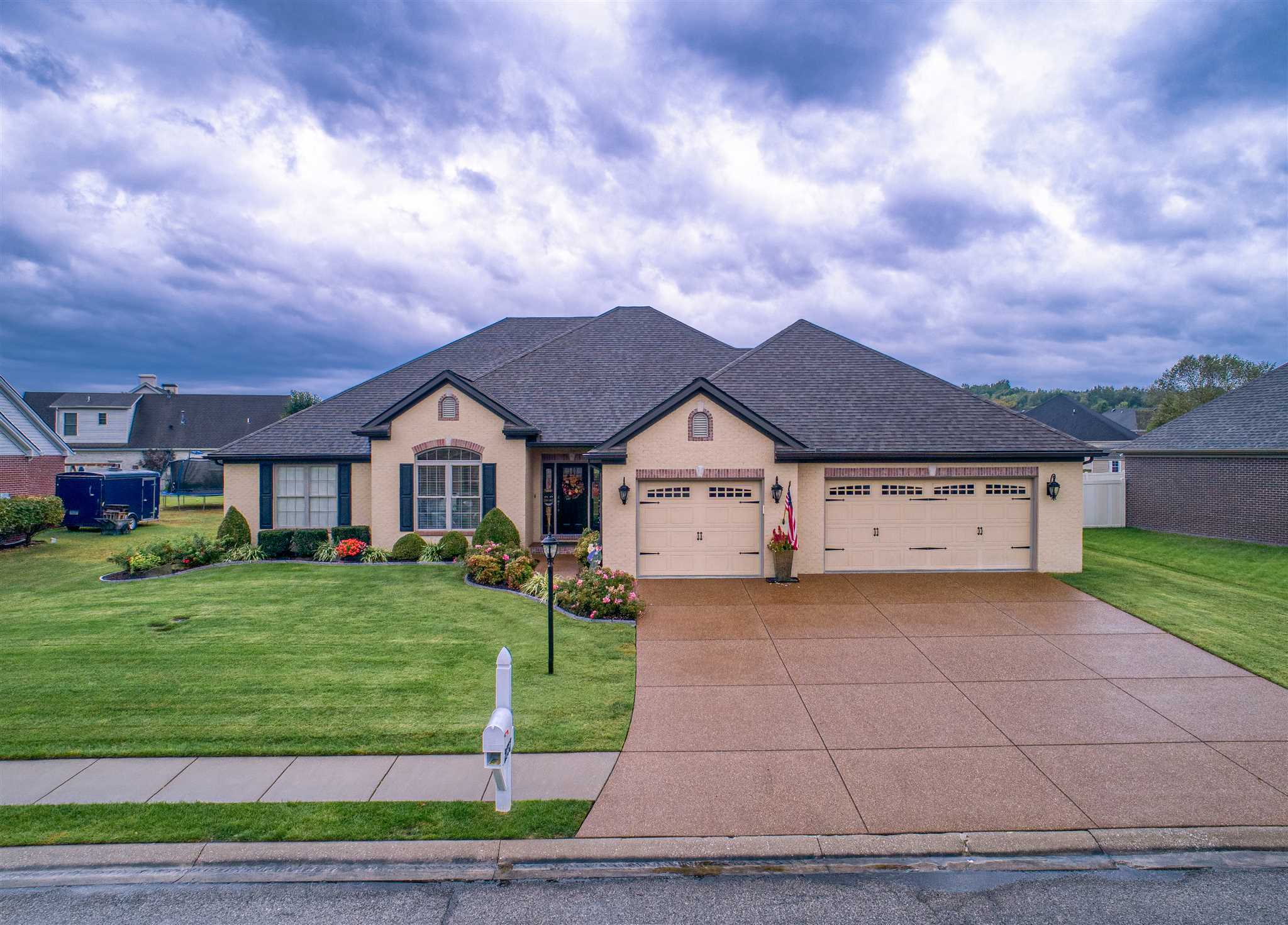 Property Photo: 2737 Thornhill Drive IN 47725