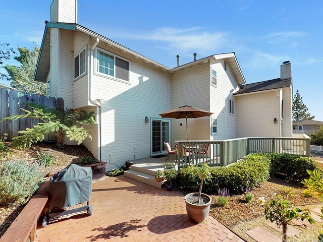 Property Photo:  3290 Flora Street  CA 93401 