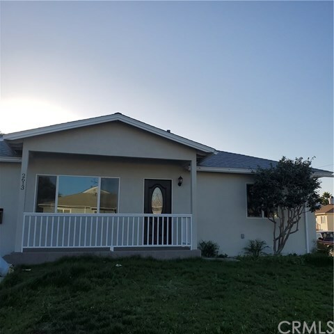 Property Photo:  2613 Martha Avenue  CA 90501 