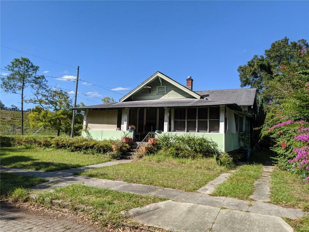 Property Photo:  800 E Genesee Street  FL 33603 