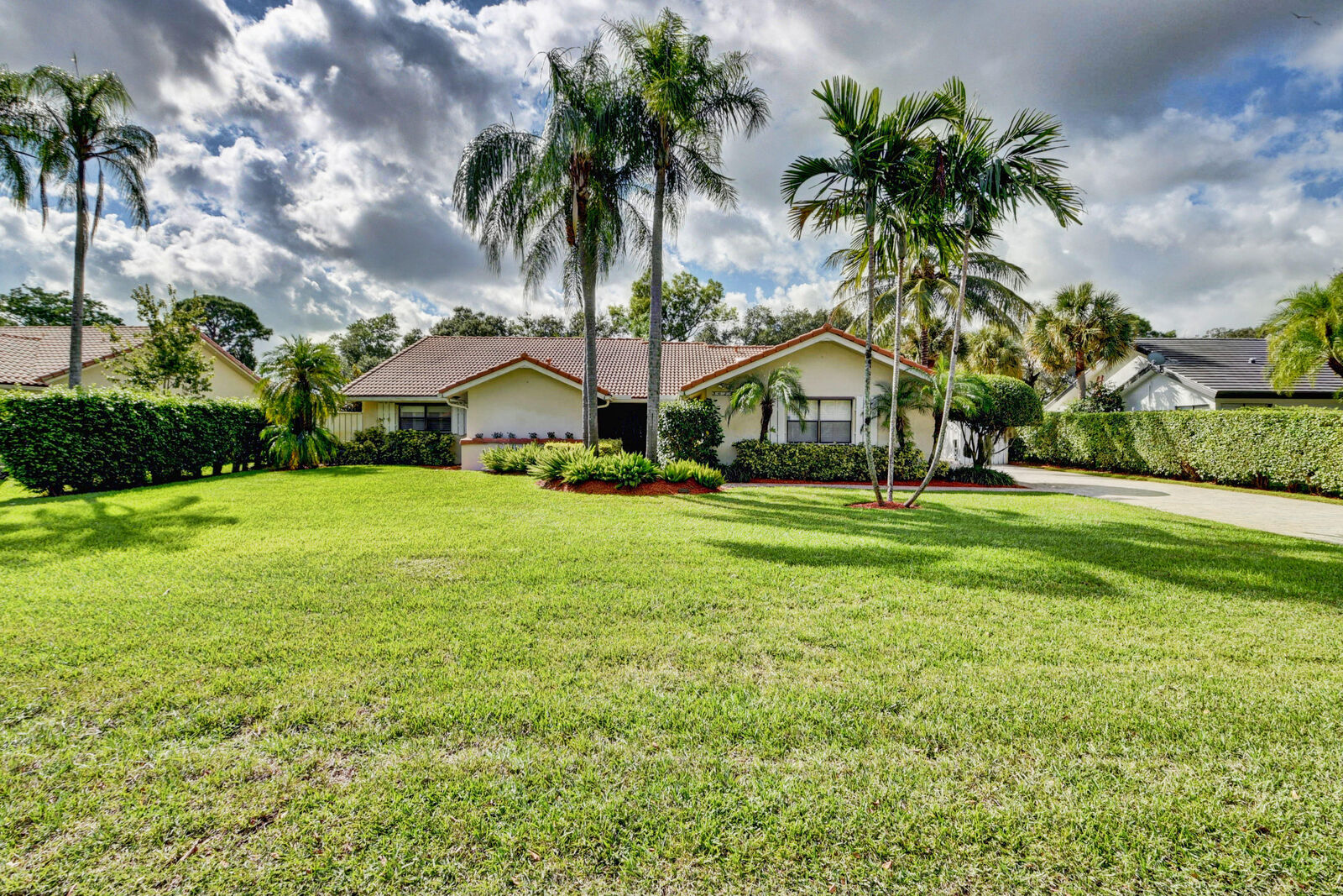 Property Photo:  3624 SW 24th Lane  FL 33445 