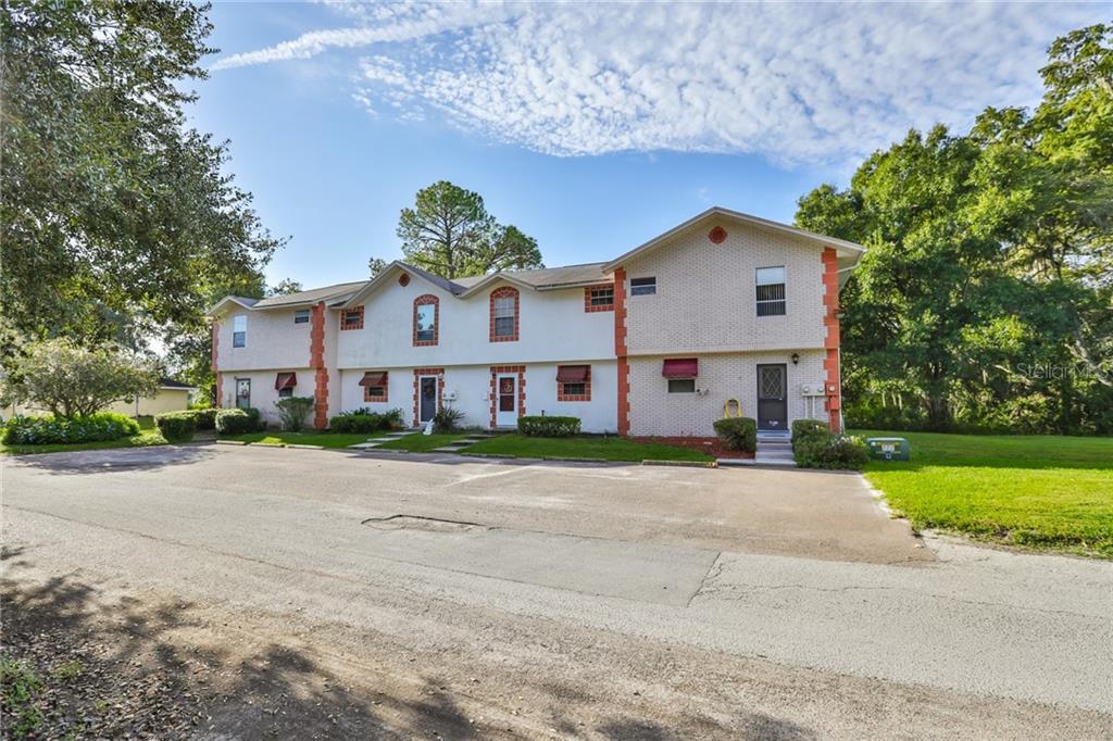 Property Photo: 7100 Paul Revere Trace FL 34653