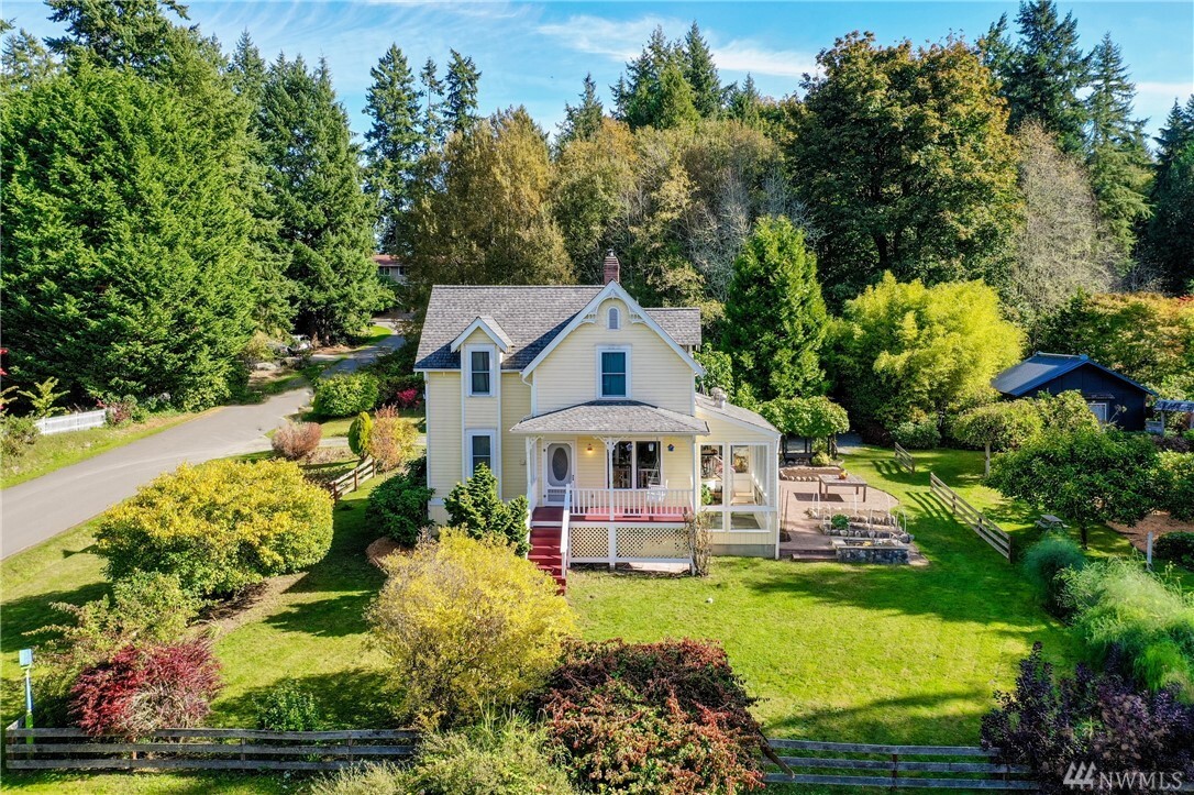 Property Photo: 12580 Vista Drive NE WA 98110