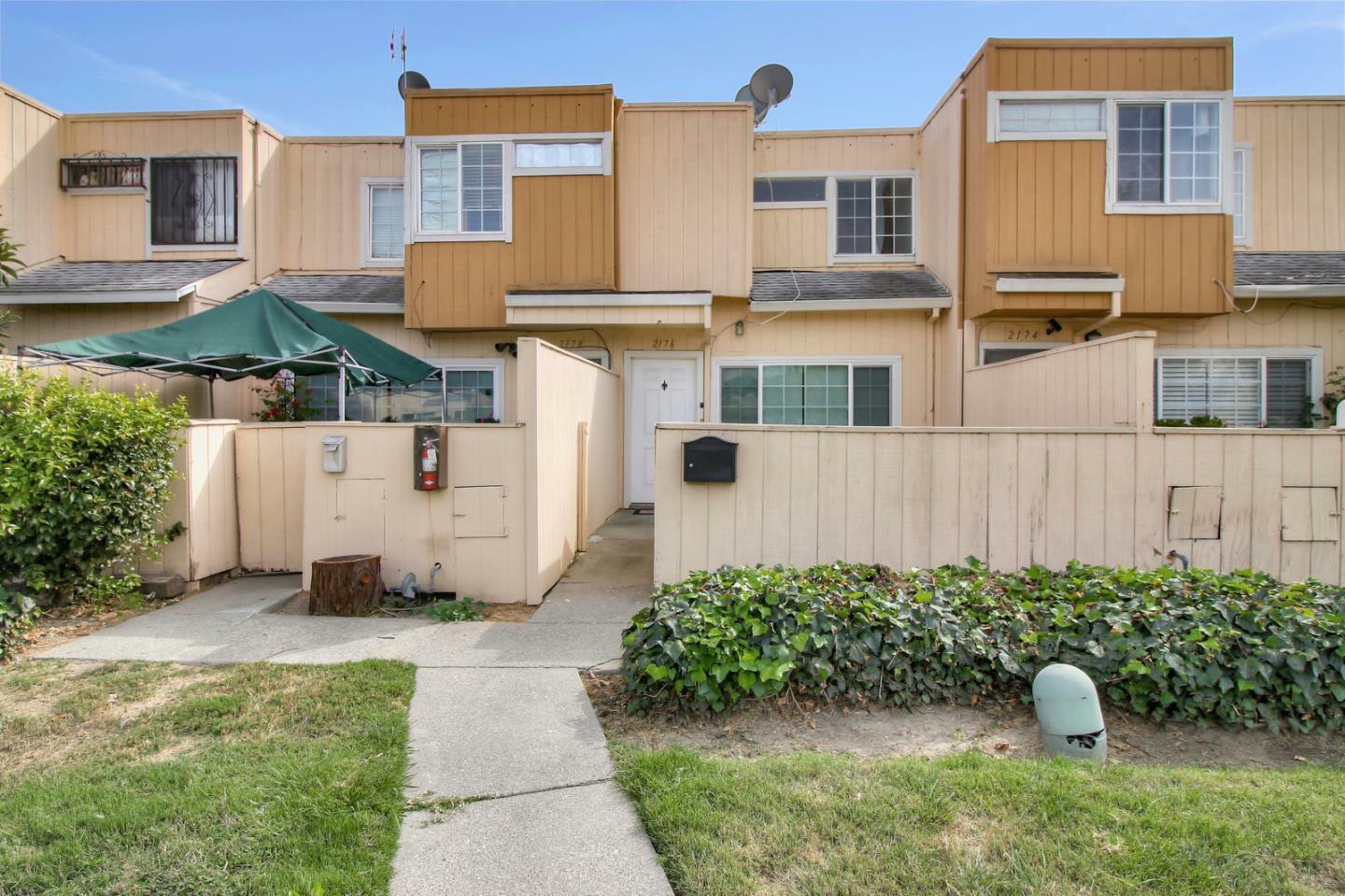 Property Photo:  2176 Luz Avenue  CA 95116 