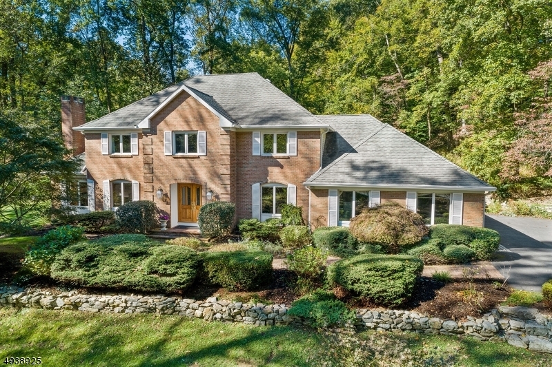 Property Photo:  12 Rippling Brook Way  NJ 07924 