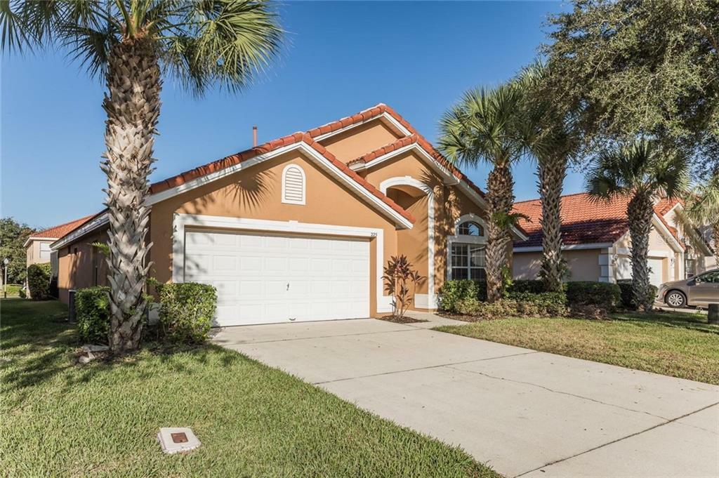 Property Photo:  225 Cordova Avenue  FL 33897 