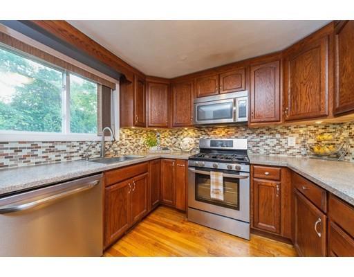 Property Photo:  5 Pequot St  MA 01862 