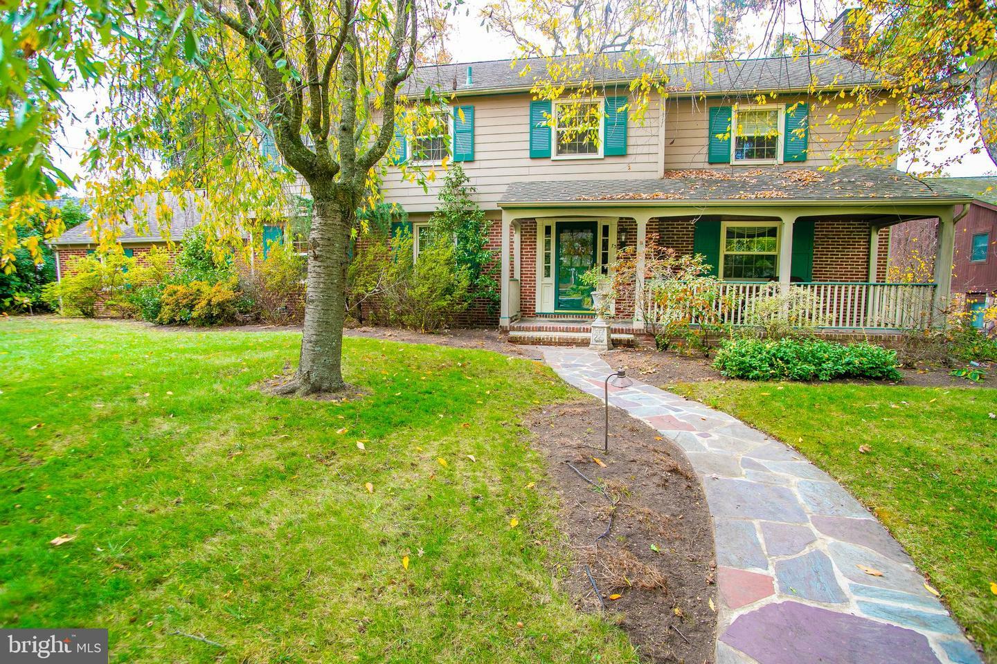 Property Photo:  73 N Woodland Avenue  NJ 08096 