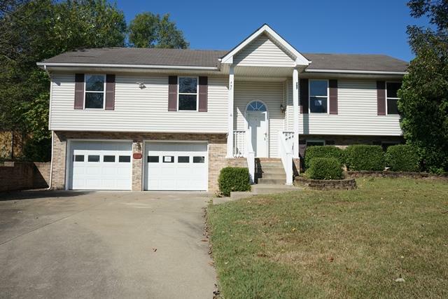 Property Photo:  797 Leigh Ann Dr  TN 37042 