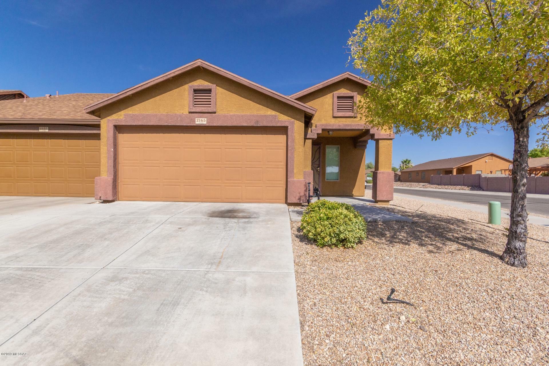 Property Photo:  2165 E Calle Gran Desierto  AZ 85706 