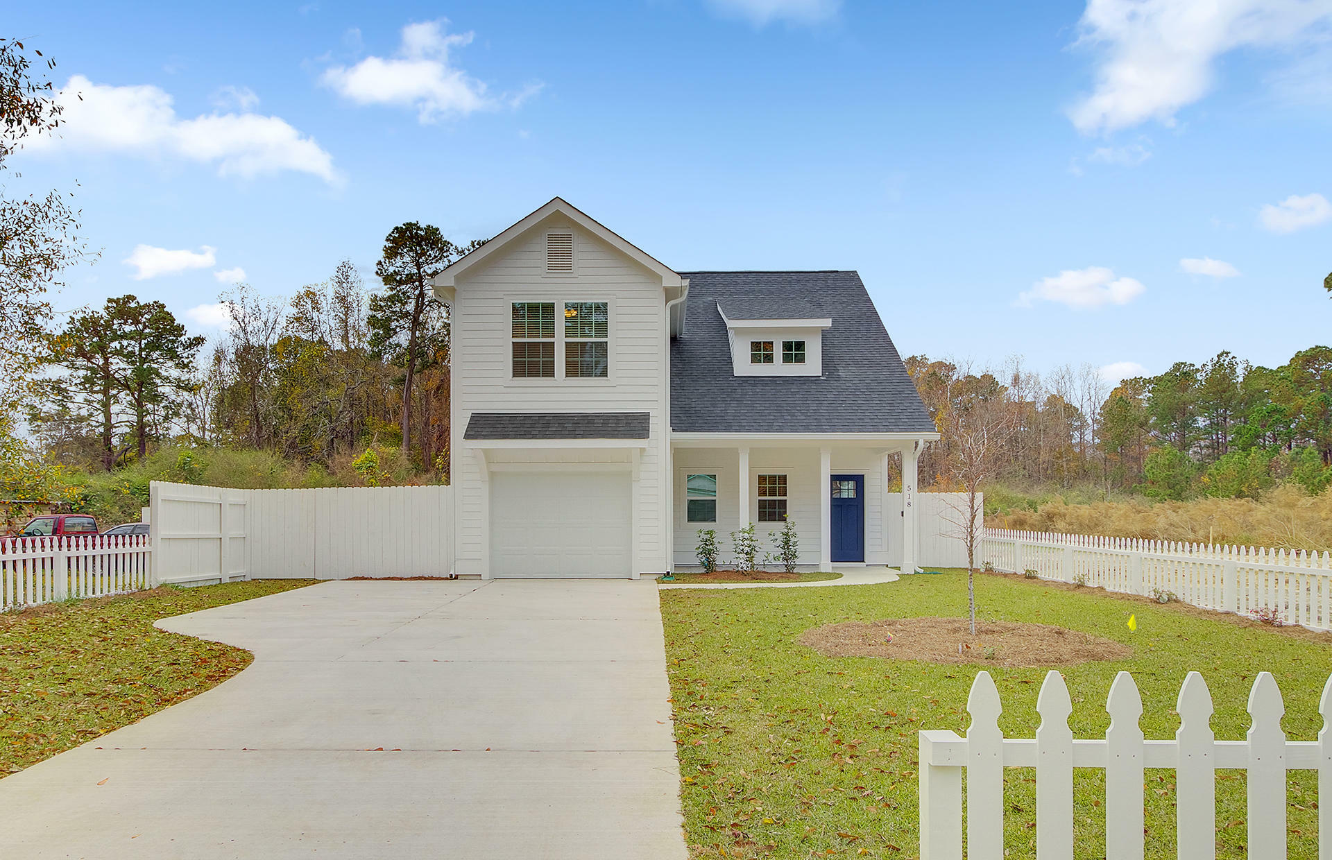 Property Photo:  518 E Richardson Avenue  SC 29485 