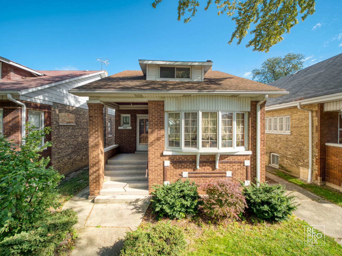 Property Photo:  4535 North Lavergne Avenue  IL 60630 