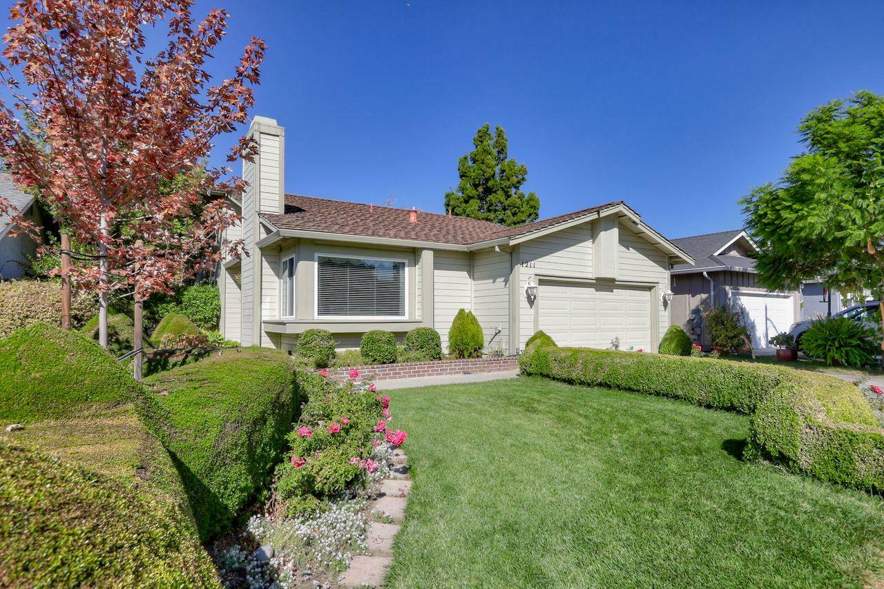 Property Photo: 1211 Montmorency Drive CA 95118