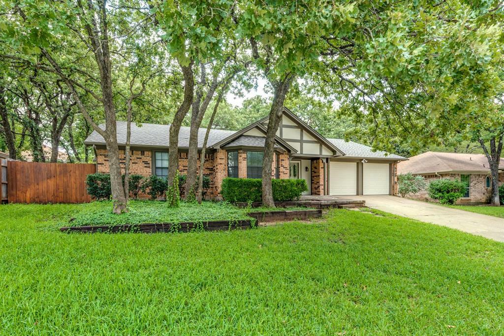 Property Photo:  309 Bremen Drive  TX 76054 