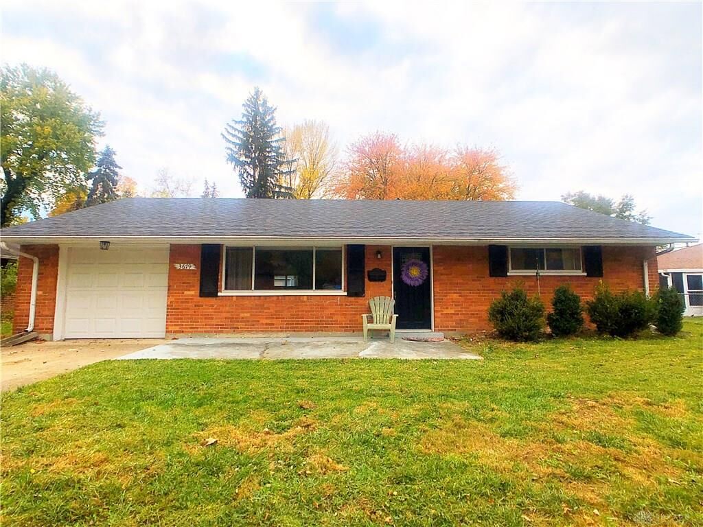 Property Photo: 3679 Hertland Drive OH 45439
