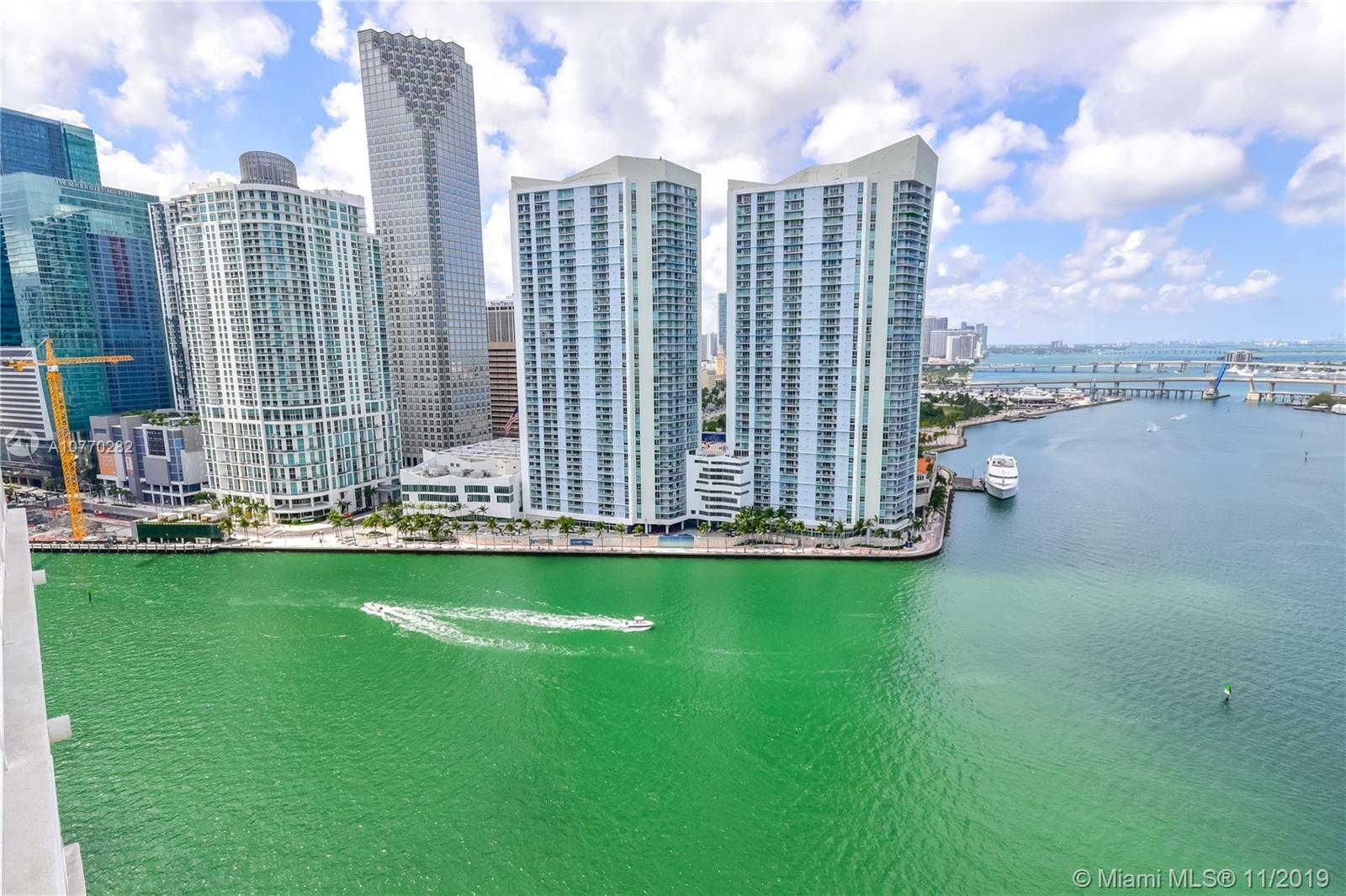 Property Photo:  888 Brickell Key Dr 2608  FL 33131 