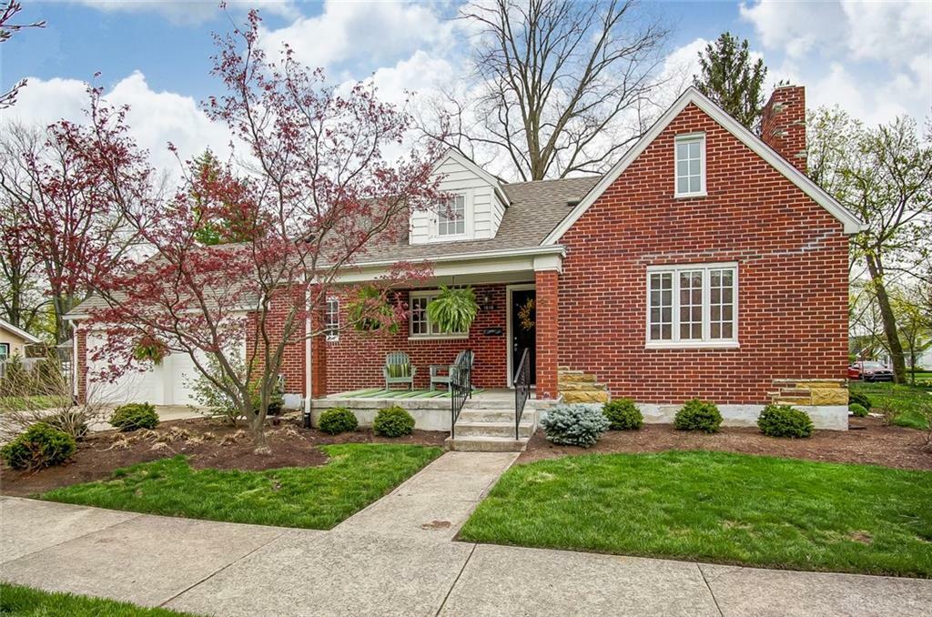 Property Photo:  1616 Delaine Avenue  OH 45419 