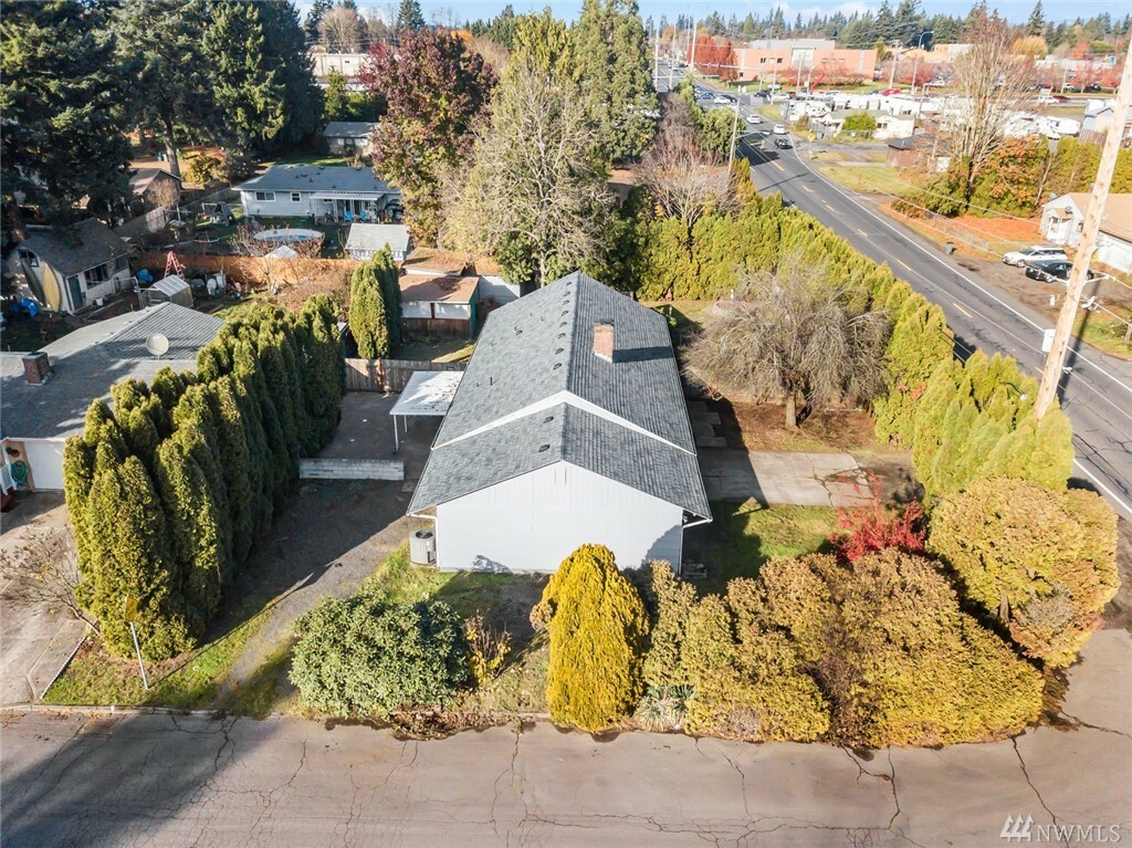 Property Photo:  6604 NE 137th Ave  WA 98682 