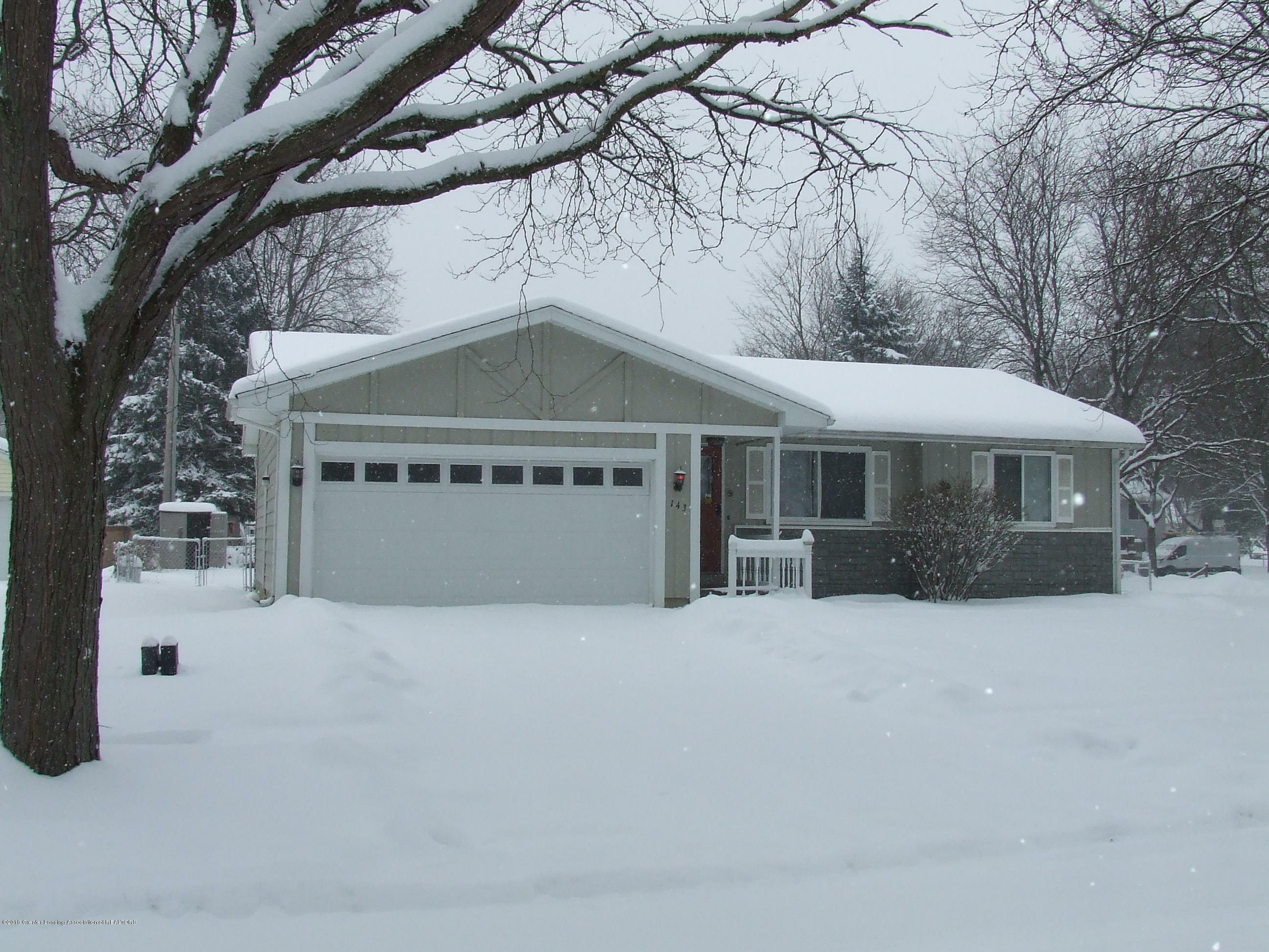 Property Photo:  143 Delaware Drive  MI 48911 