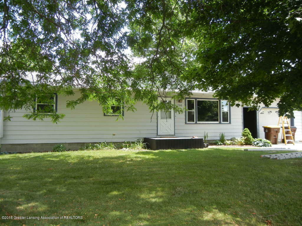 Property Photo:  730 Cross Street  MI 48875 