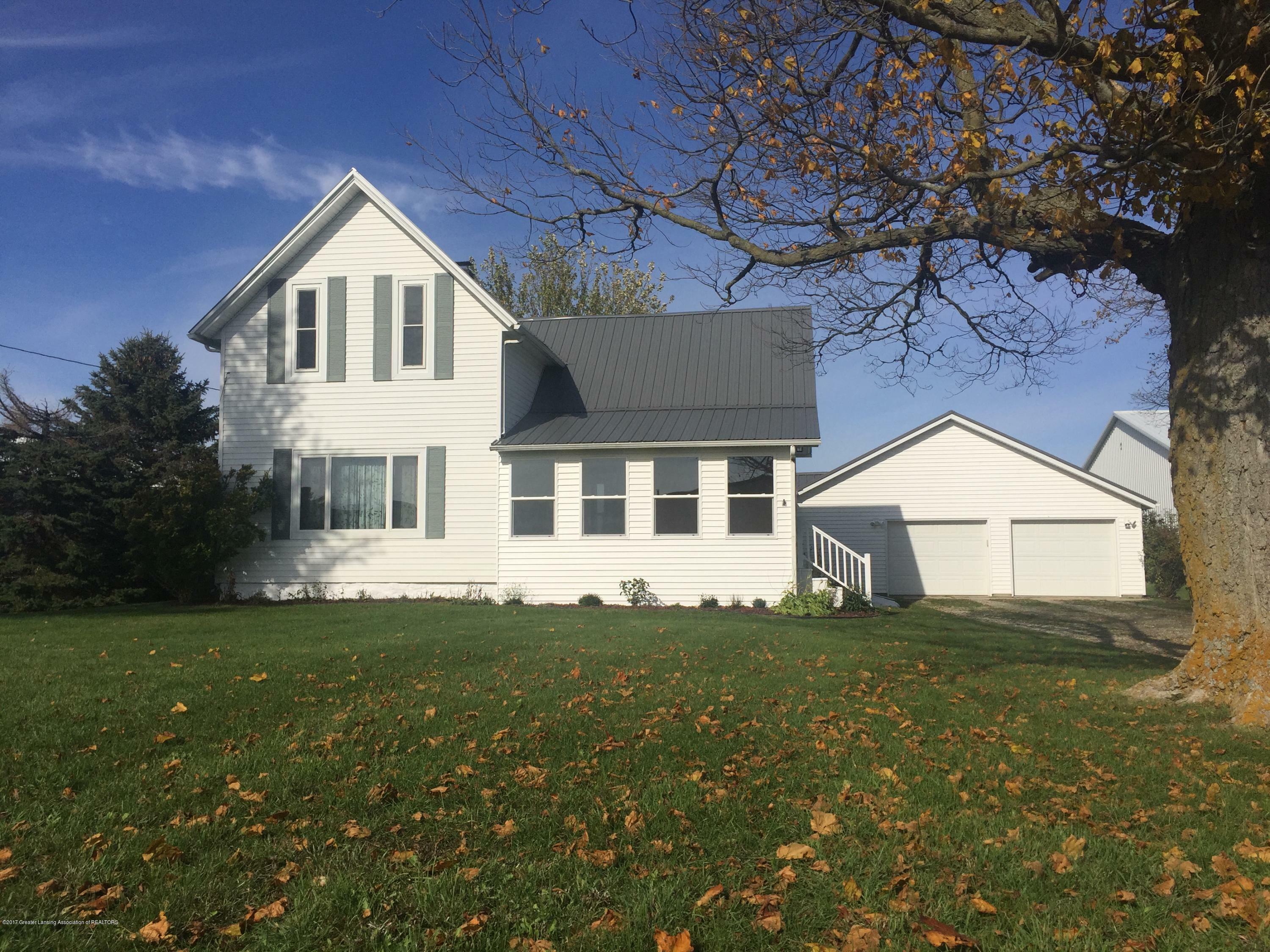 Property Photo:  201 E Clarksville Road  MI 48875 