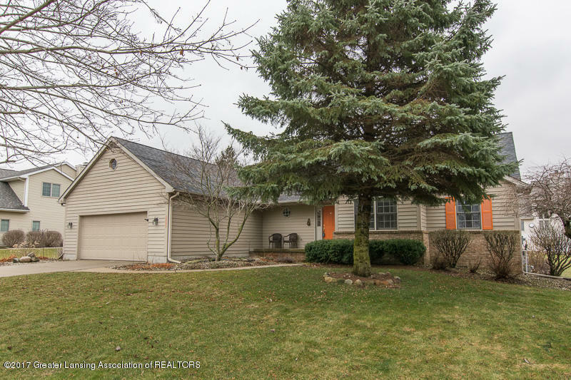 Property Photo:  3825 Ashbrook Drive  MI 48842 