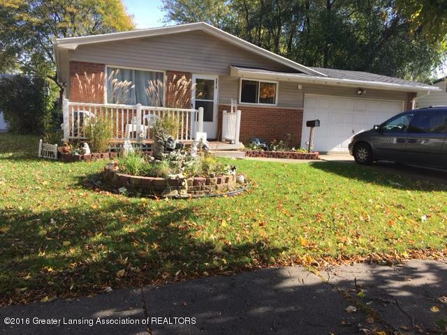 Property Photo: 3715 Kendalwood MI 48911