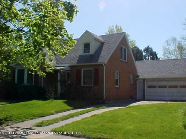 Property Photo:  1515 W Shiawassee  MI 48915 