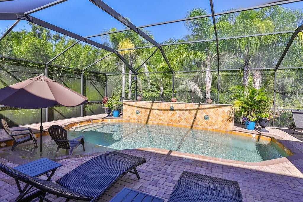 Property Photo:  15629 Hampton Village Drive  FL 33618 