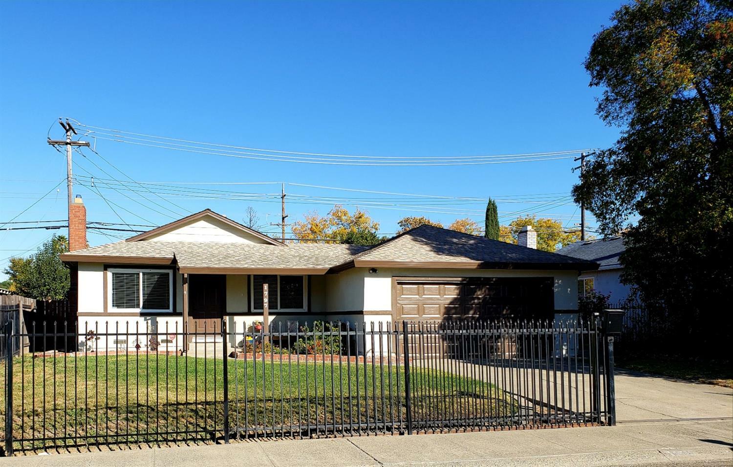 Property Photo:  1797 Ferran Avenue  CA 95832 