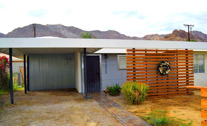 Property Photo: 53025 Avenida Rubio CA 92253