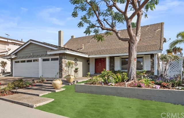 Property Photo: 19332 Worchester Lane CA 92646