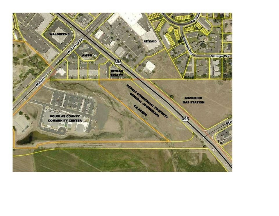Property Photo: 1310 N US Hwy 395 NV 89410