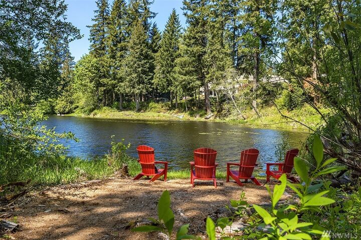 Property Photo: 22134 NE 137th Street WA 98077