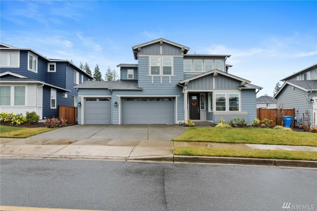 Property Photo: 4430 Copper Ct WA 98332